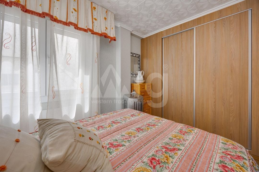 3 bedroom Apartment in Torrevieja - CYM149528 - Photo - 16