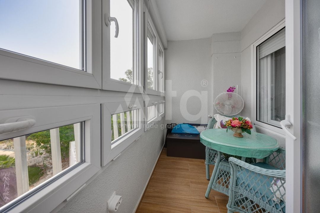 3 bedroom Apartment in Torrevieja - CYM149528 - Photo - 22