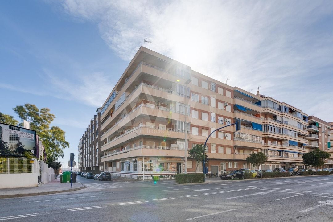 3 bedroom Apartment in Torrevieja - CYM149528 - Photo - 1