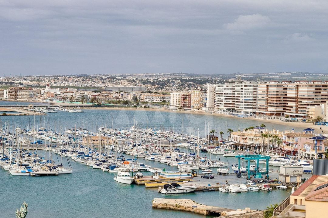 3 bedroom Apartment in Torrevieja - CYM149528 - Photo - 36