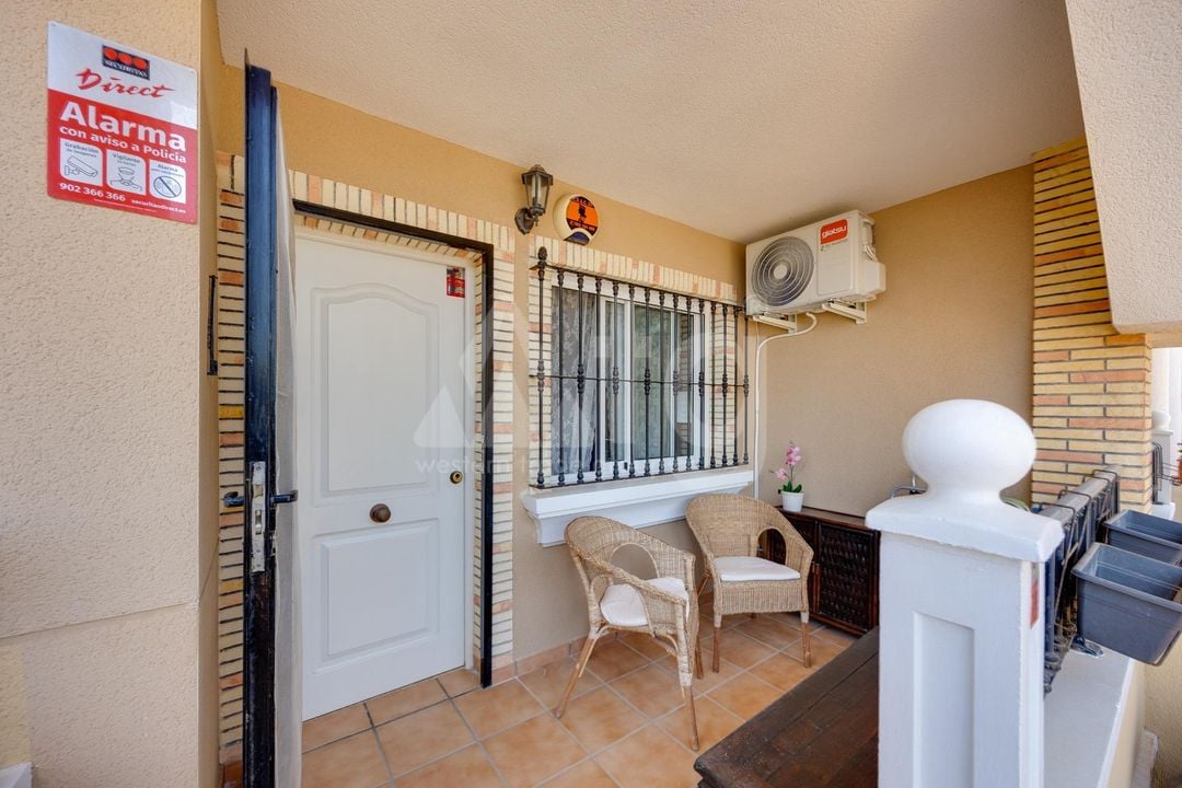 2 bedroom Bungalow in Orihuela Costa - CYM149532 - Photo - 4