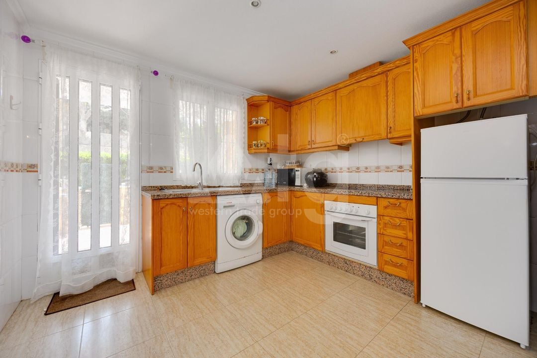 2 bedroom Bungalow in Orihuela Costa - CYM149532 - Photo - 10