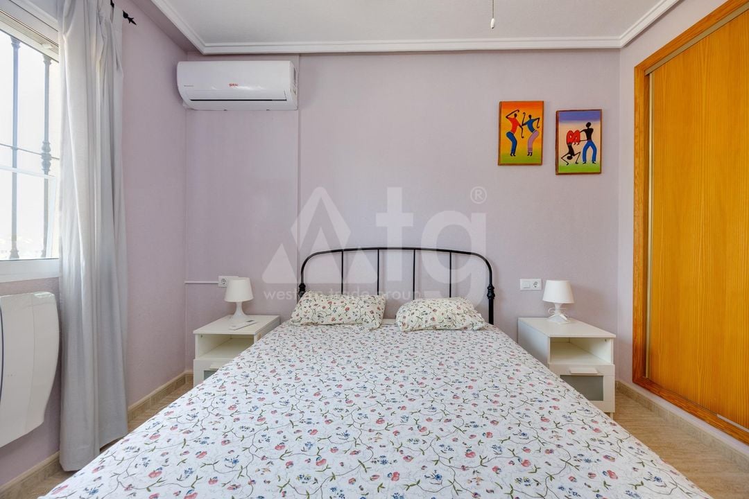 2 bedroom Bungalow in Orihuela Costa - CYM149532 - Photo - 15