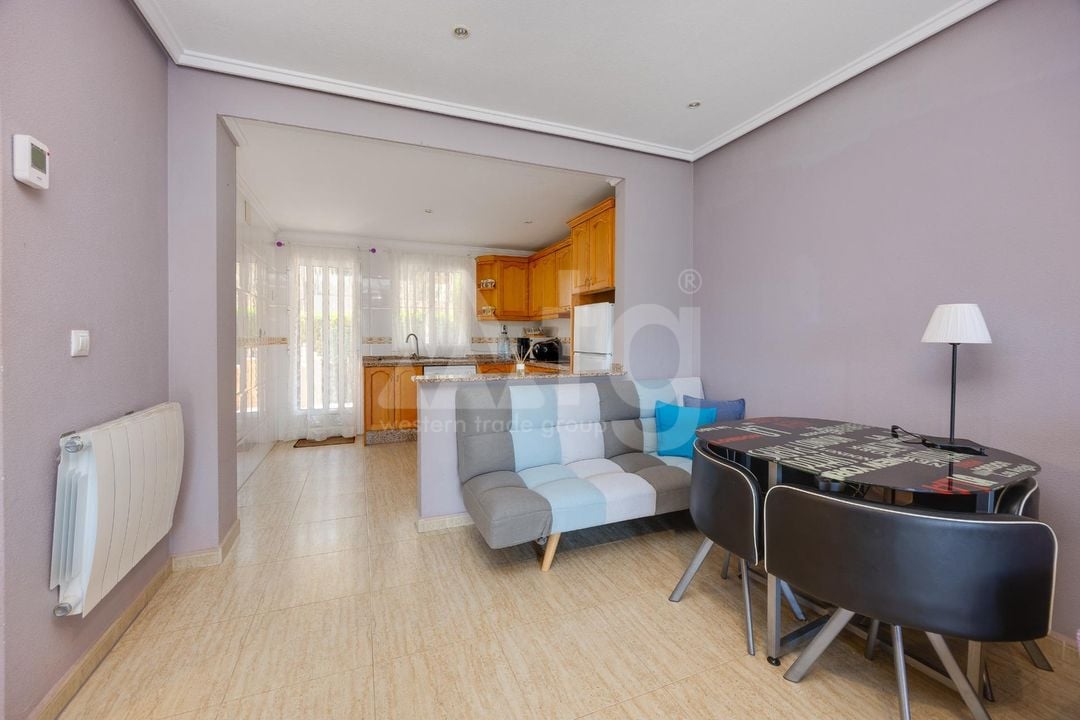 2 bedroom Bungalow in Orihuela Costa - CYM149532 - Photo - 9