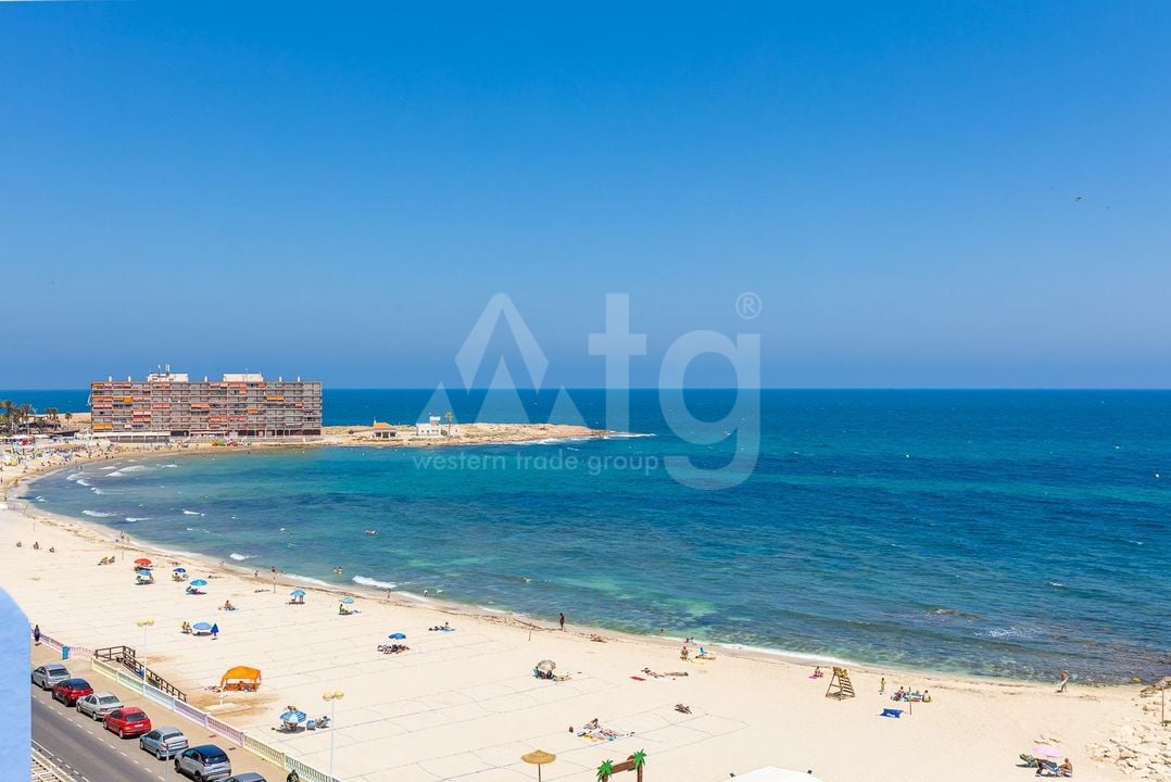 2 bedroom Apartment in Torrevieja - CYM149533 - Photo - 33