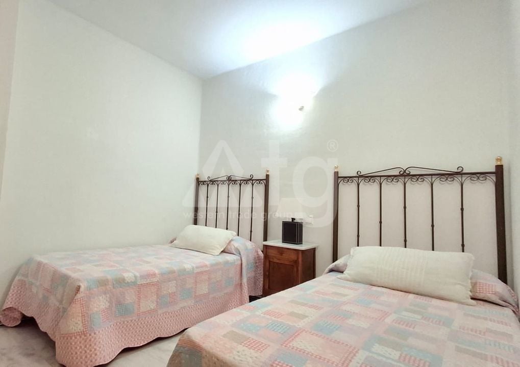 2 bedroom Apartment in Torrevieja - CI149578 - Photo - 11