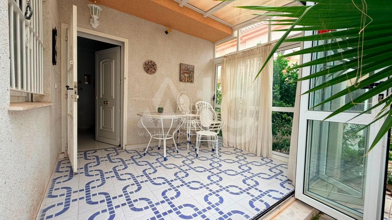 Bungalow de 3 chambres à Playa Flamenca - LR149615 - Photo - 2