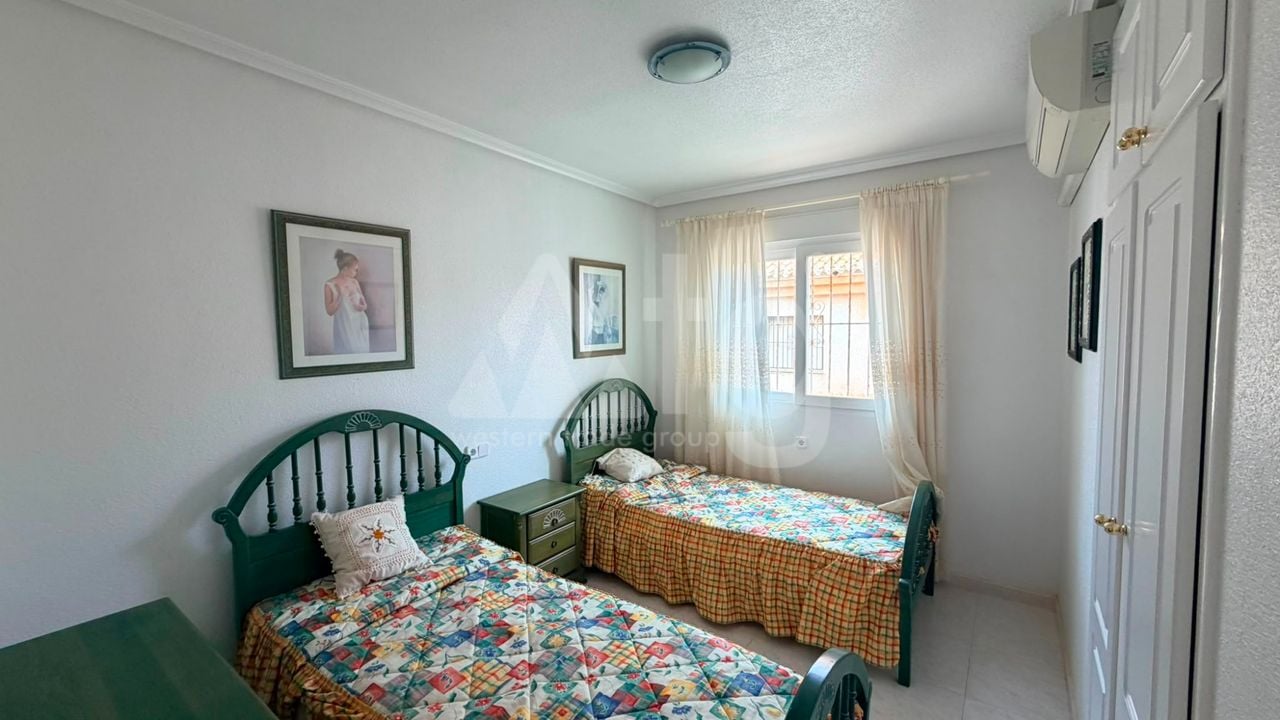 Bungalow de 3 chambres à Playa Flamenca - LR149615 - Photo - 13