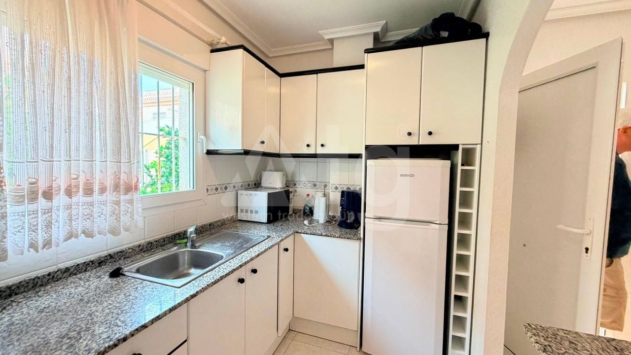 Bungalow de 3 chambres à Playa Flamenca - LR149615 - Photo - 8