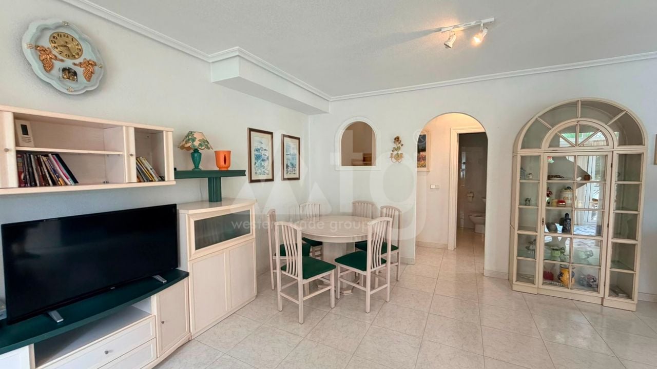 Bungalow de 3 chambres à Playa Flamenca - LR149615 - Photo - 4