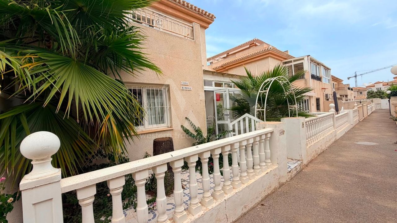 Bungalow de 3 chambres à Playa Flamenca - LR149615 - Photo - 26