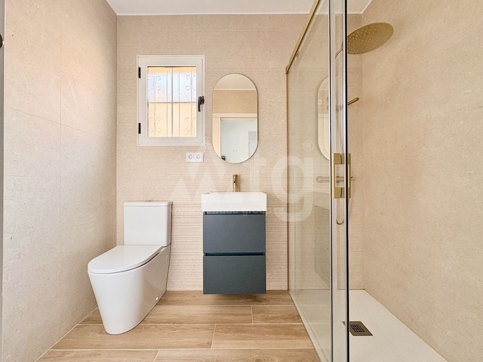 4 bedroom Villa in Los Balcones - UBK149677 - Photo - 13