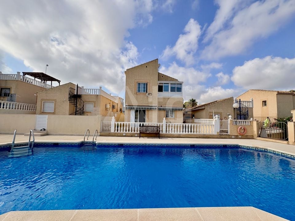 4 bedroom Villa in Los Balcones - UBK149677 - Photo - 25