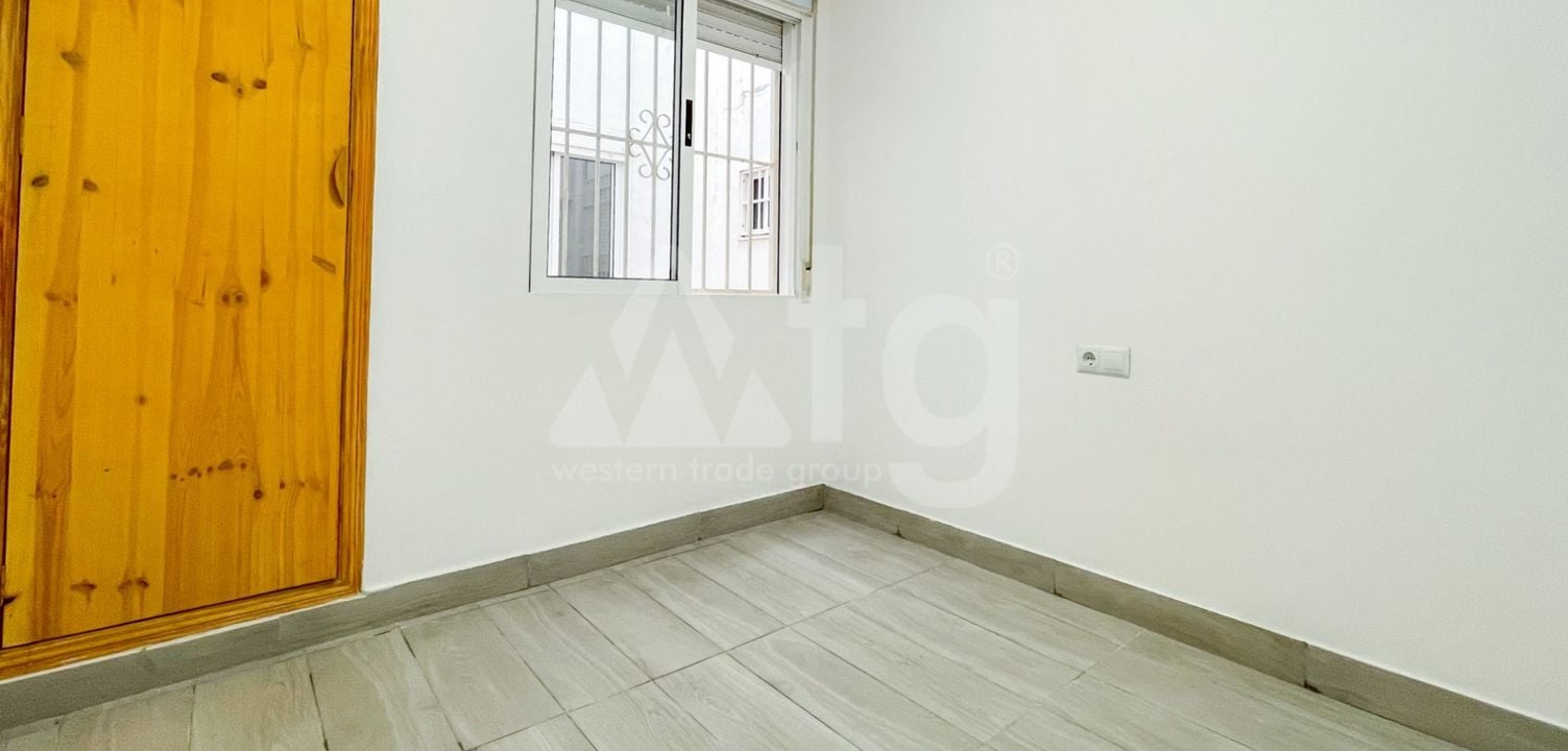2 bedroom Apartment in Torrevieja - MVR149805 - Photo - 6