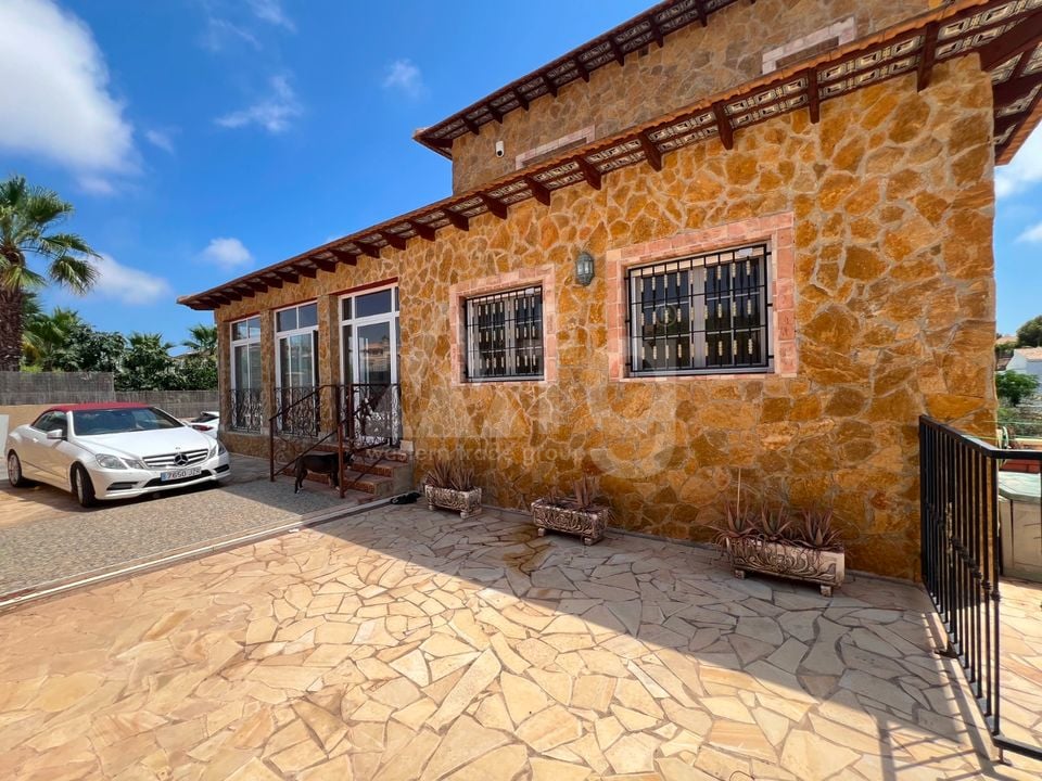 6 bedroom Villa in San Fulgencio - CCT149807 - Photo - 36