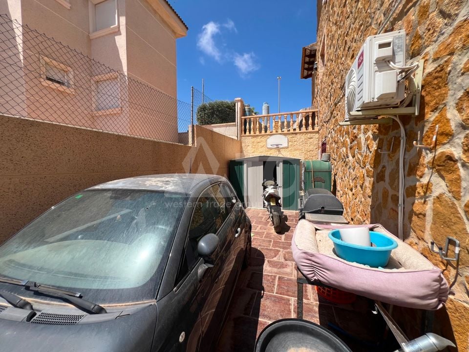 6 bedroom Villa in San Fulgencio - CCT149807 - Photo - 32