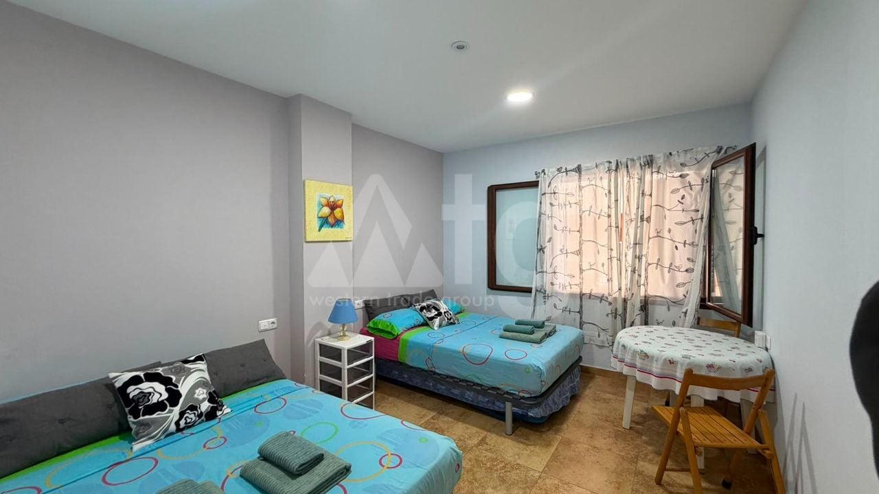 Villa de  en Torrevieja- CT149868 - Foto - 12