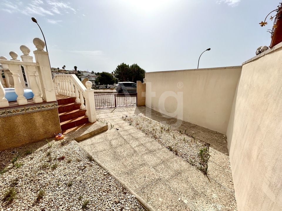 2 bedroom Villa in Villamartin - SLS150055 - Photo - 17