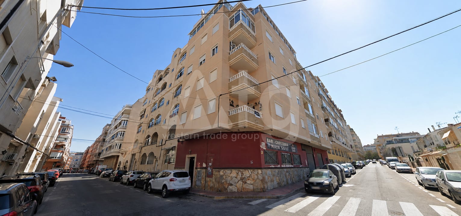 2 bedroom Apartment in Torrevieja - CI150064 - Photo - 2