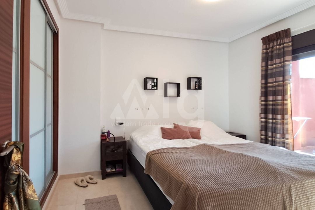 2 bedroom Apartment in Orihuela Costa - HO150068 - Photo - 9