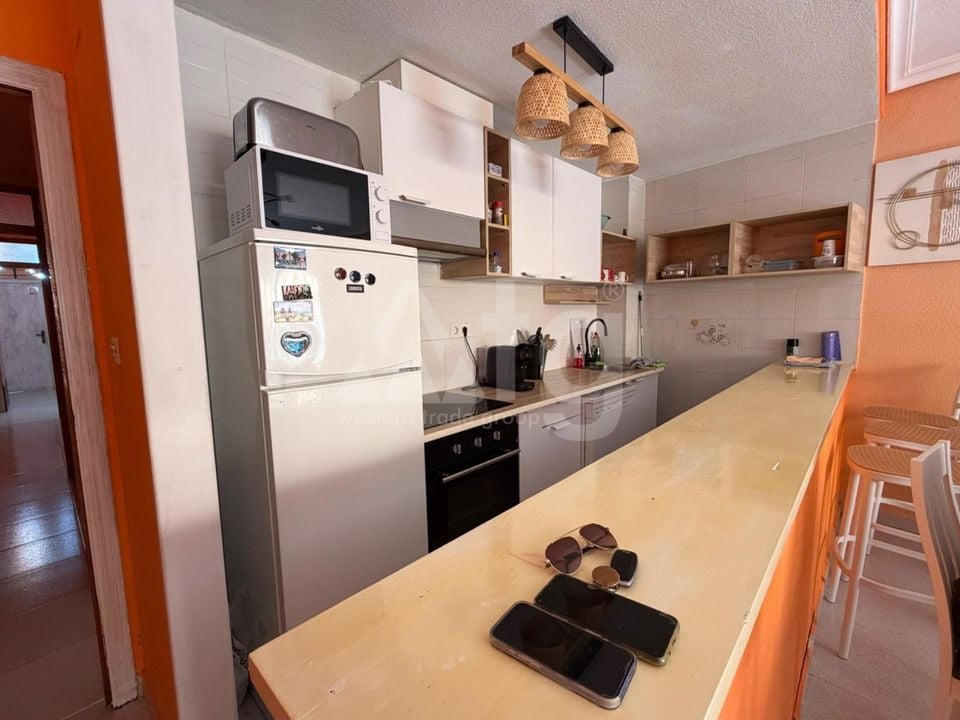 2 bedroom Apartment in Torrevieja - JLM150108 - Photo - 3
