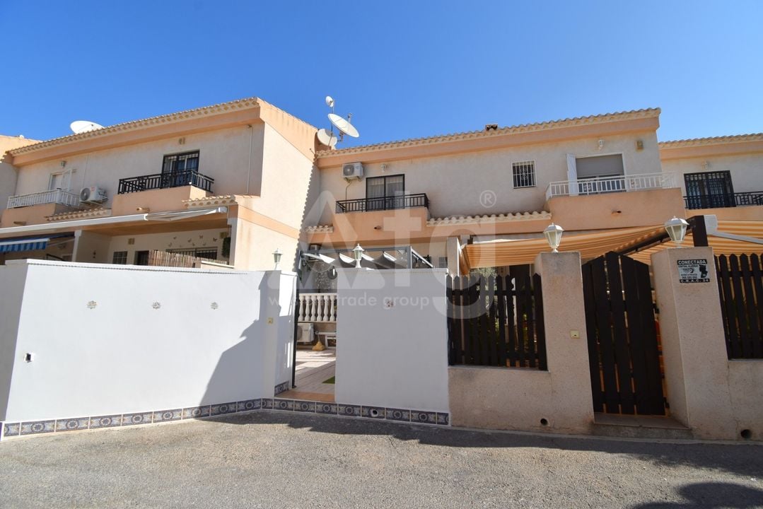 4 bedroom Townhouse in Playa Flamenca - VRE150148 - Photo - 23