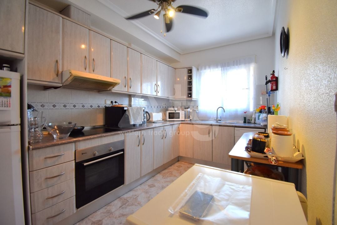 4 bedroom Townhouse in Playa Flamenca - VRE150148 - Photo - 10