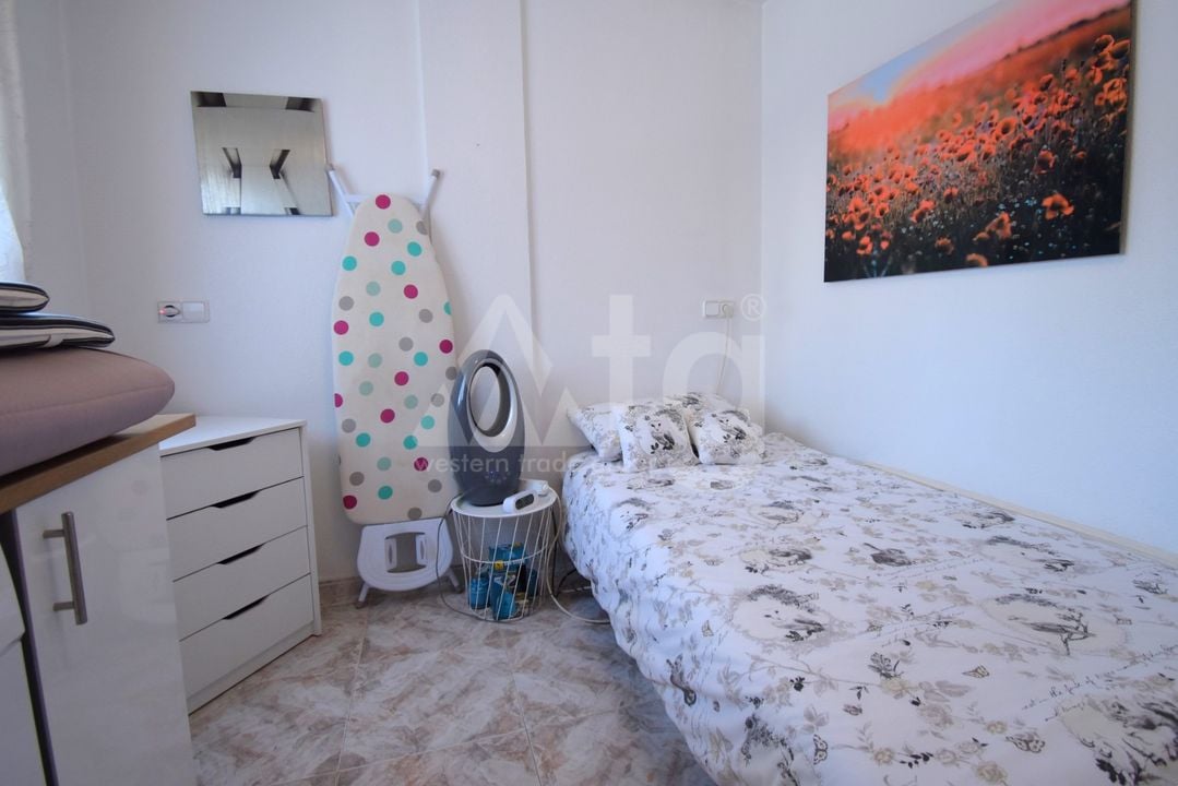 4 bedroom Townhouse in Playa Flamenca - VRE150148 - Photo - 15