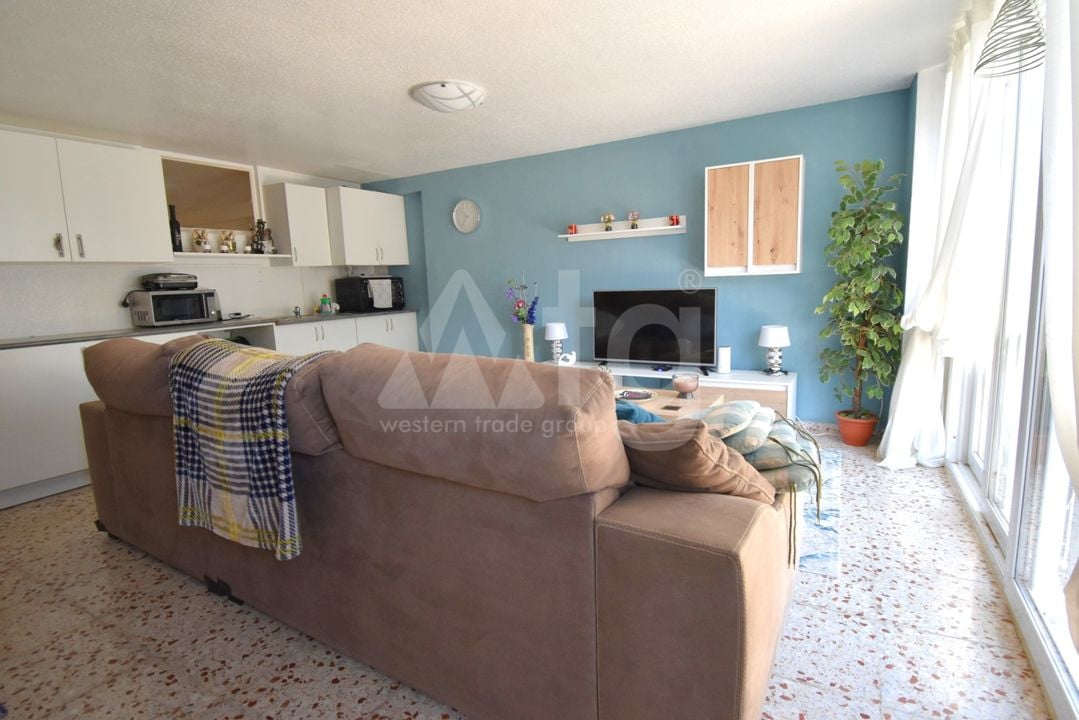 4 bedroom Townhouse in Playa Flamenca - VRE150148 - Photo - 4