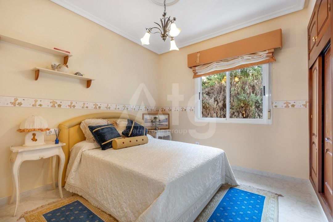 5 Schlafzimmer Villa in Rojales - SV150206 - Foto - 14