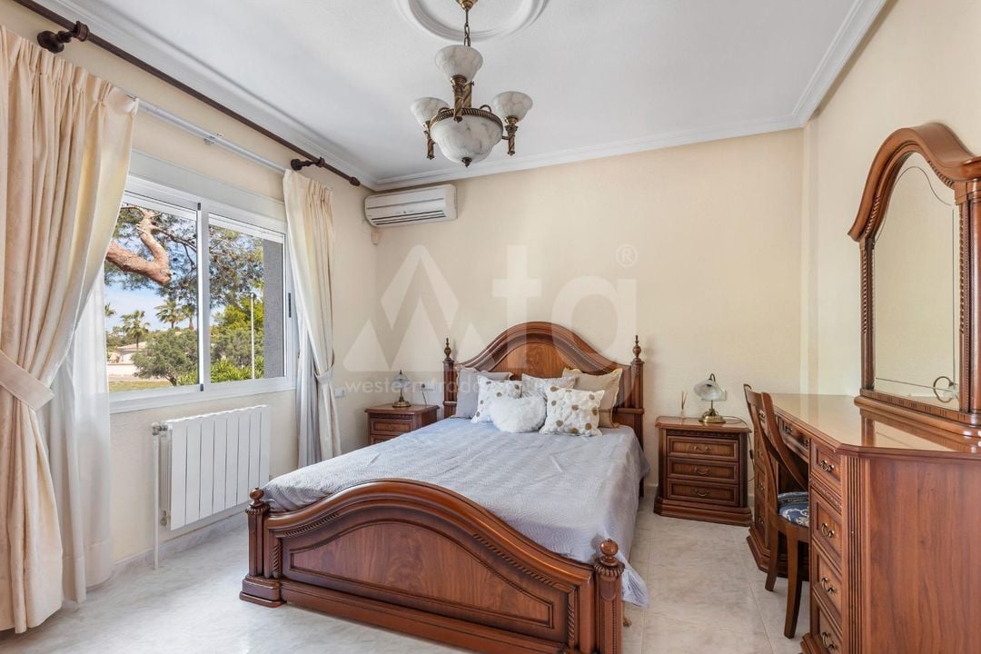 5 Schlafzimmer Villa in Rojales - SV150206 - Foto - 16