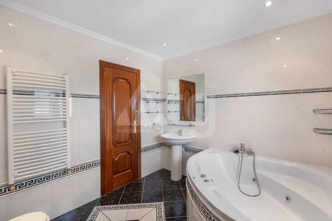 5 Schlafzimmer Villa in Rojales - SV150206 - Foto - 30