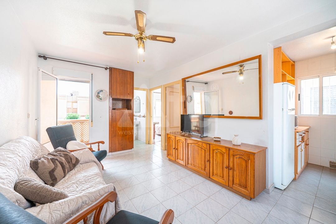 2 bedroom Penthouse in Torrevieja - CBB150293 - Photo - 9