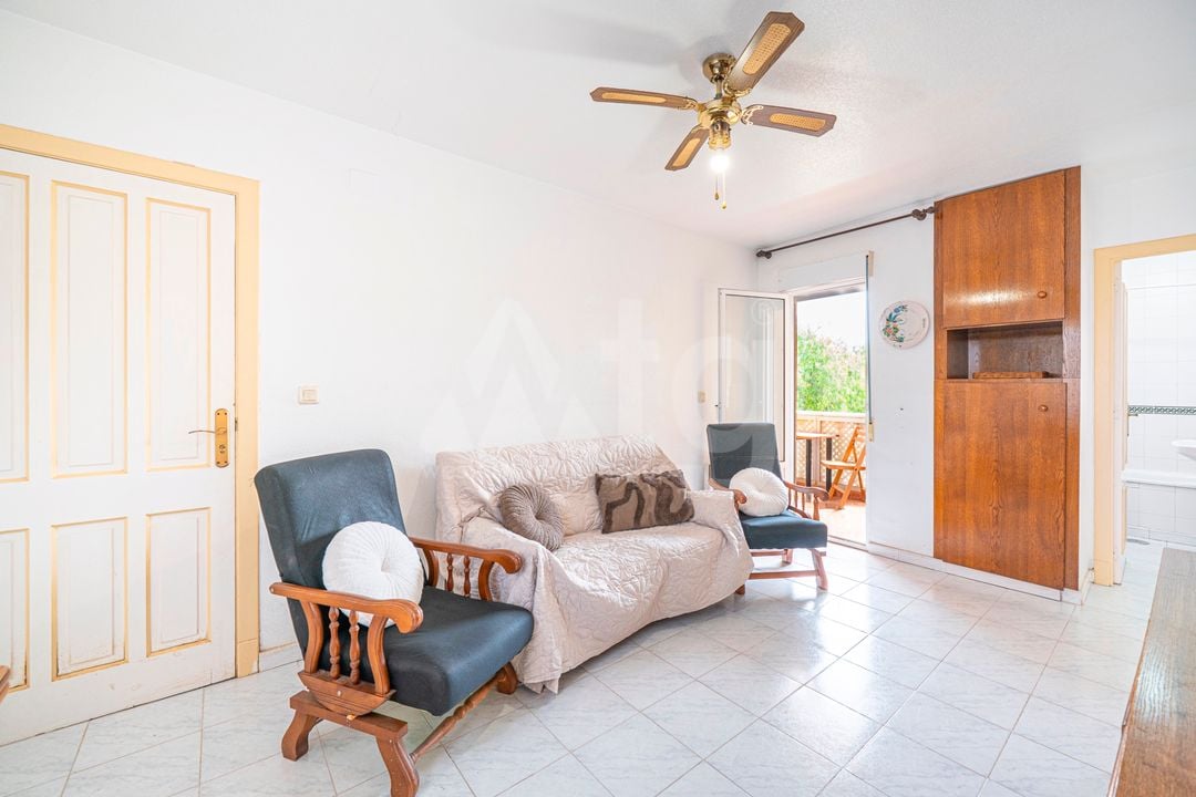 2 bedroom Penthouse in Torrevieja - CBB150293 - Photo - 6