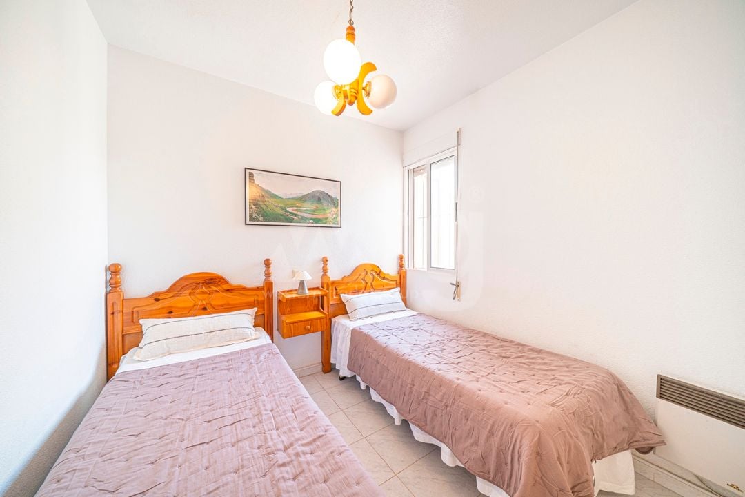 2 bedroom Penthouse in Torrevieja - CBB150293 - Photo - 19
