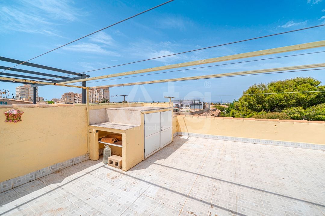 2 bedroom Penthouse in Torrevieja - CBB150293 - Photo - 32