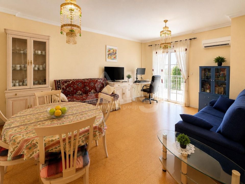 2 bedroom Bungalow in Orihuela Costa - CT150305 - Photo - 4