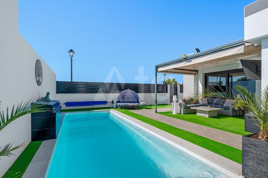 Villa de 4 chambres à Fortuna - CBW150441 - Photo - 2