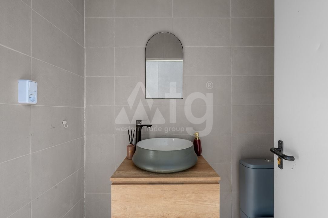 Villa de 4 chambres à Fortuna - CBW150441 - Photo - 31