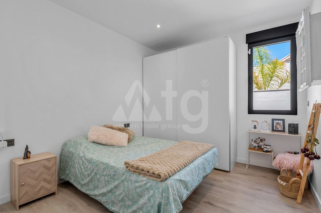Villa de 4 chambres à Fortuna - CBW150441 - Photo - 15