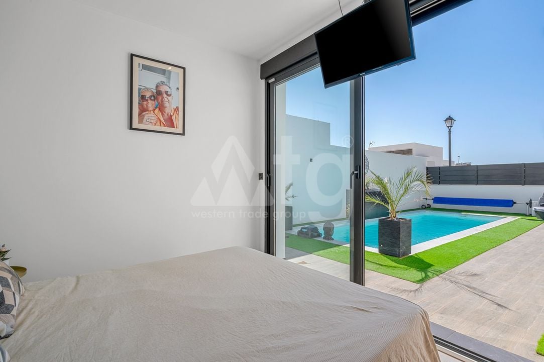 Villa de 4 chambres à Fortuna - CBW150441 - Photo - 20
