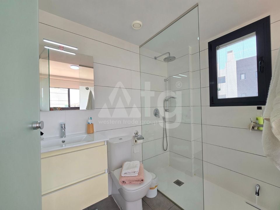 2 bedroom Apartment in Villamartin - DSR150546 - Photo - 12