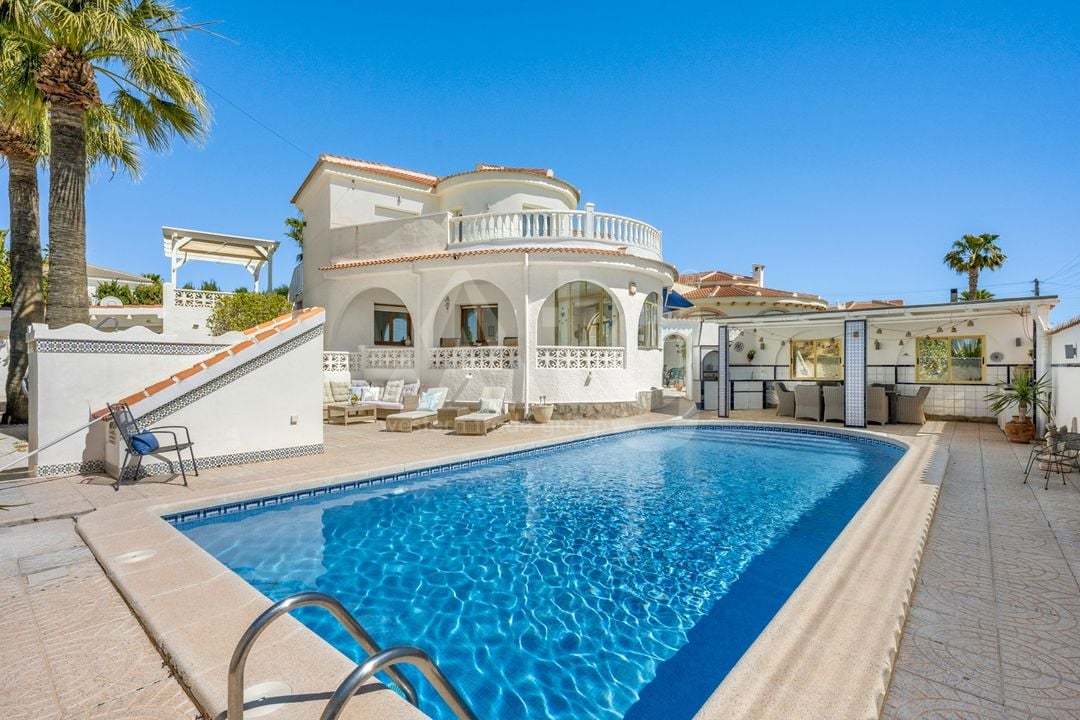 5 bedroom Villa in Ciudad Quesada - CBB150597 - Photo - 1