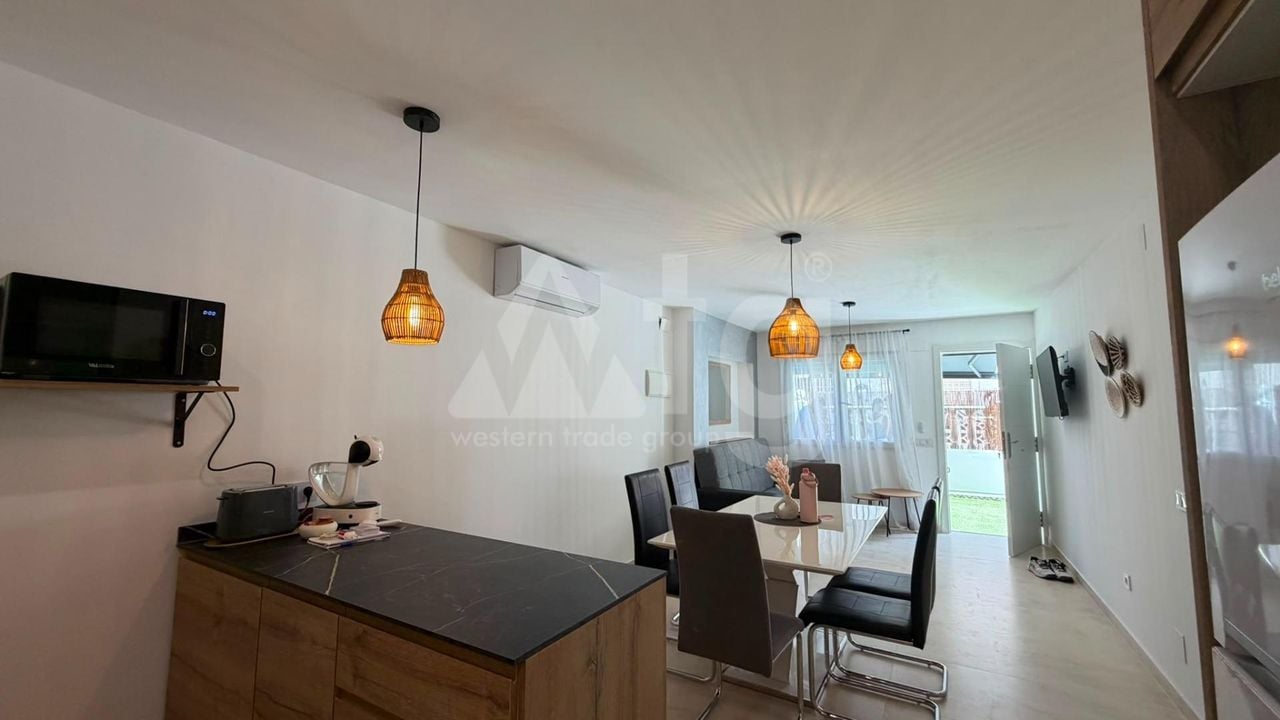 Bungalow cu 2 dormitoare în Torrevieja - CT150606 - Imagini - 5