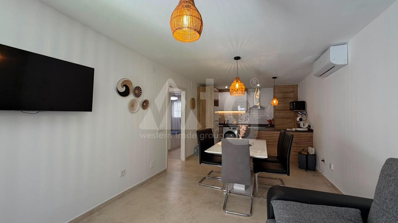 Bungalow cu 2 dormitoare în Torrevieja - CT150606 - Imagini - 6
