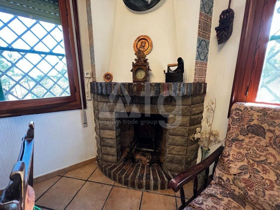 4 Schlafzimmer Villa in San Vicente del Raspeig - AG150883 - Foto - 8