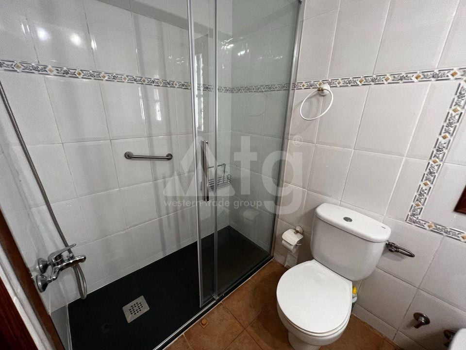 4 Schlafzimmer Villa in San Vicente del Raspeig - AG150883 - Foto - 34