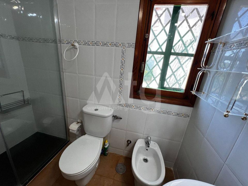 4 Schlafzimmer Villa in San Vicente del Raspeig - AG150883 - Foto - 33