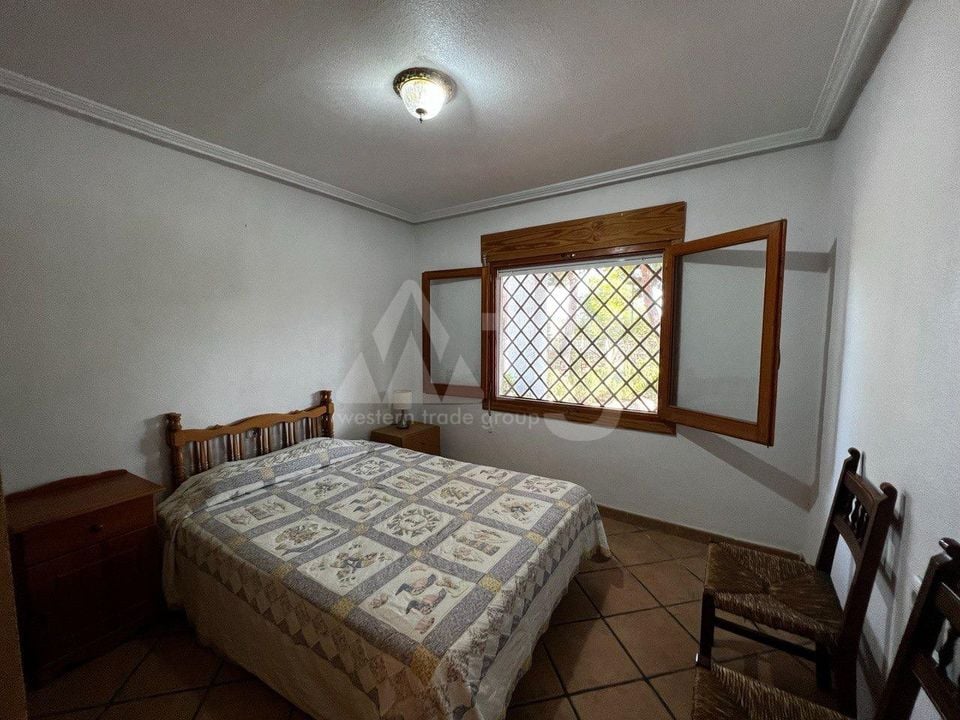 4 Schlafzimmer Villa in San Vicente del Raspeig - AG150883 - Foto - 28