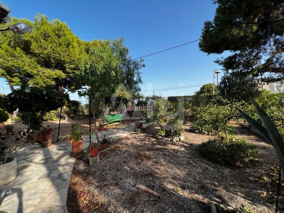 4 Schlafzimmer Villa in San Vicente del Raspeig - AG150883 - Foto - 46
